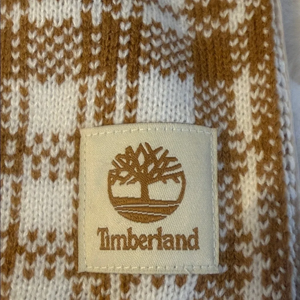 ***NEW*** Timberland Tan and White Patterned Scarf C3